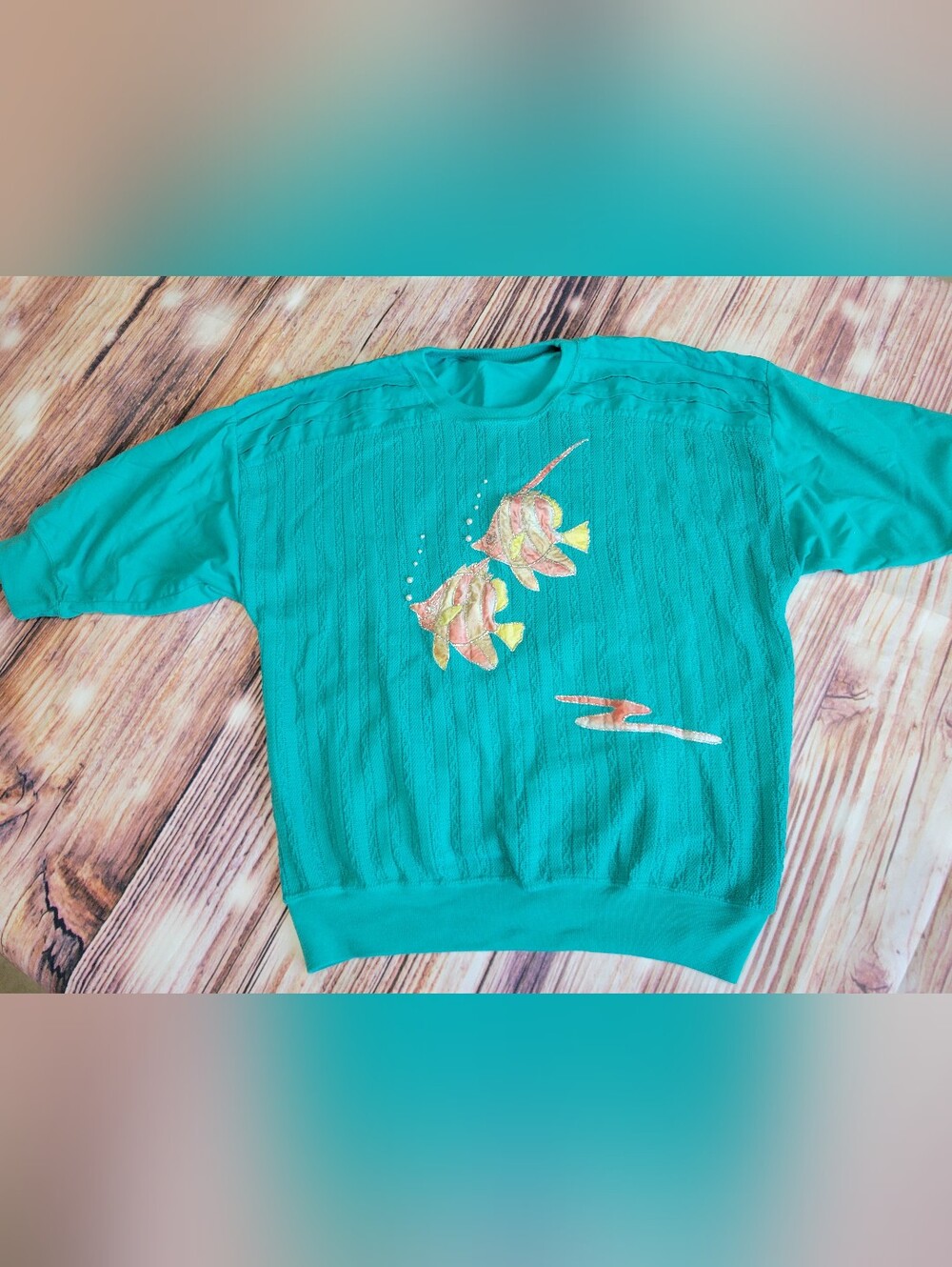 Super Jazzy, Unique Vintage Appliquè Fish Top!